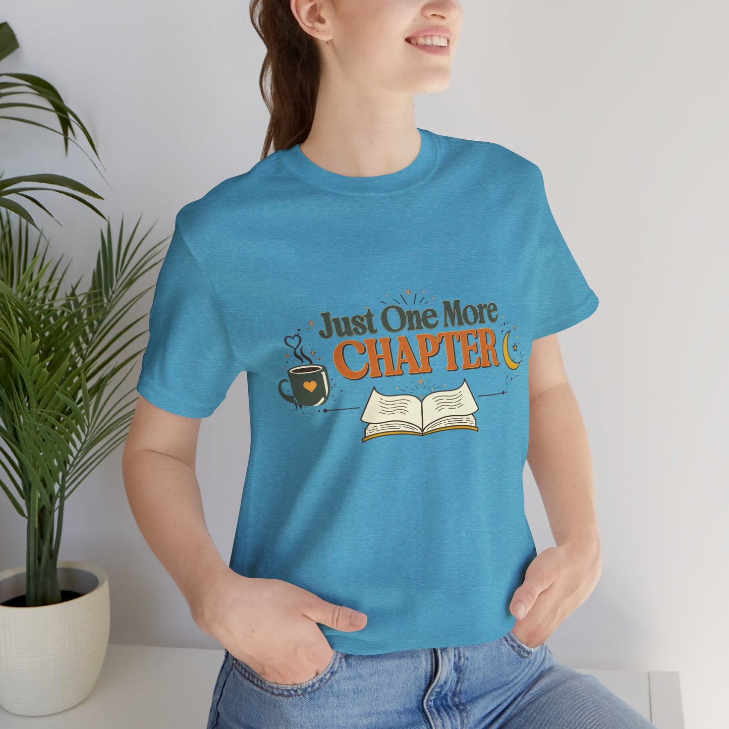 Just One More Chapter | Vintage Book Lover Grunge T-Shirt