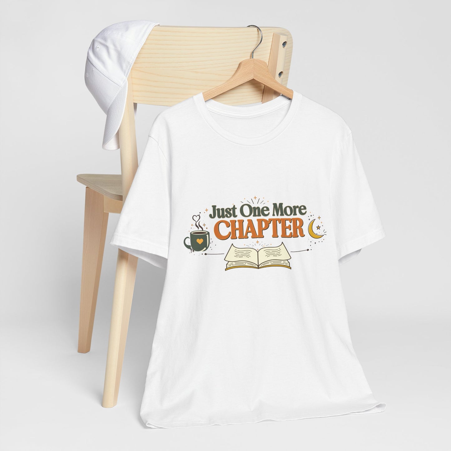 Just One More Chapter | Vintage Book Lover Grunge T-Shirt