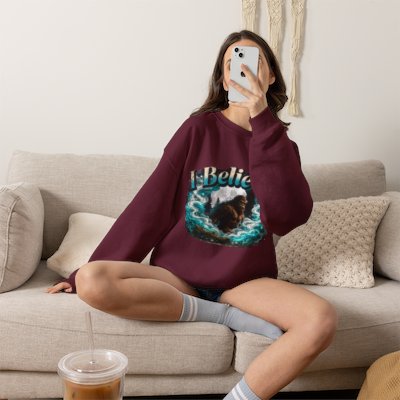 I Believe ... Bigfoot | Crewneck Sweatshirt | Sasquatch Cryptid Wilderness Pullover